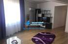 Apartament cu 4 camere semidecomandat în 9 Mai - 2