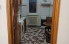 Oferim spre chirie apartament zona Spital - 2