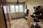 Apartament cu 3 camere semidecomandat în Dristor - 8