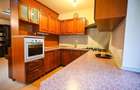 Apartament cu 3 camere decomandat în Poiana Brașov - 16