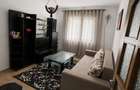 Vand apartament 3 camere,. decomandat ,foarte spatios - 1