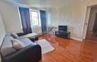 Apartament cu 3 camere semidecomandat în Central - 1 Apartament cu 3 camere semidecomandat în Central - 1