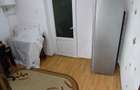 Garsoniera de vanzare slatina .allea macului etaj 3 , dormitor mobilat , dispune de aer conditionat se vinde cu tot ce se vede in poze - 2