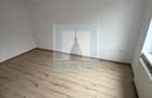 Apartament cu 4 camere decomandat în Tractorul - 5
