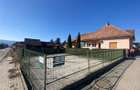 TUR 3D!In areal apreciabil,particulara casa cu 680 mp teren,Miercurea - 12