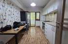 CHIRIE- Apartament 3 camere, mobilat ?i utilat, Etaj 3, Zona Pelican