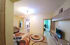 Apartament cu 3 camere decomandat în Ștrand - 2