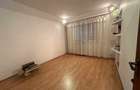Apartament cu 3 camere semidecomandat în Rahova - 2
