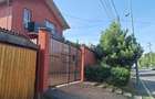 Casă individuală cu 5 camere cu Teren 523 Mp în Central - 1