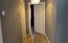 Vand apartament 4 camere- poarta 6 - 7