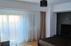 Apartament cu 3 camere decomandat în 1 Decembrie 1918 - 2