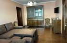 Apartament cu 3 camere decomandat în Central - 1