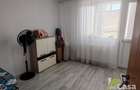 Apartament cu 4 camere decomandat în Micro 16 - 12