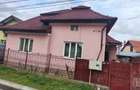 Casa de inchiriat , 3 camere, zona Micro 1 - 7