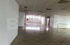 Spațiu comercial, de 1,000 mp, în Central - 9