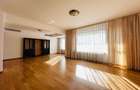 Apartament cu 5 camere decomandat în Kiseleff - 3