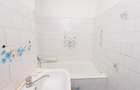 Vând apartament cu 2 camere, decomandat, etaj intermediar, Calea Sagului - 7