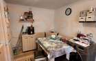 Casa de vanzare, 3 camere,  situata in zona CET - 9