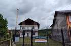 Casă individuală cu 8 camere cu Canalizare în Exterior Nord - 1