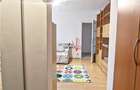 Apartament cu 3 camere semidecomandat în Tei - 16