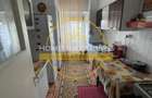 Apartament cu 3 camere decomandat în Nicolina - 8