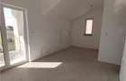 Casă cu 5 camere cu Teren 325 Mp în Moșnița Nouă - 9