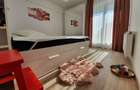 Apartament cu 3 camere semidecomandat în Central - 3