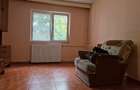 Garsonieră decomandată în CET - 1