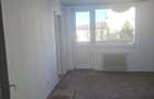 De vanzare apartament 2 camere - 3