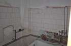 Casa cu 2 camere, Teren 301 mp, acces curte comuna , Pret redus - 19