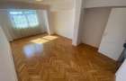 Apartament cu 4 camere decomandat în Central - 2 Apartament cu 4 camere decomandat în Central - 2