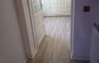 Apartament cu 3 camere semidecomandat în Constructorilor - 11