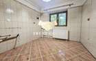 Apartament cu 4 camere decomandat în P-ța Victoriei - 8
