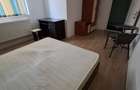 Garsonieră decomandată în Uverturii - 2
