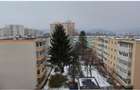 Apartament 2 camere ,etaj intermediar,Calea Bucuresti - 15