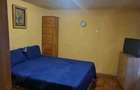 Casă cu 5 camere în Km 5 - 7