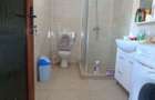 Casa solida, 2 locuri de casa 5132 mp, fs 42 ml, anexe , livada - 2