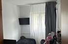 Inchiriez apartament 3 camere - 1