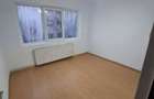 De vanzare Apartament 4 camere, Caransebes - 2