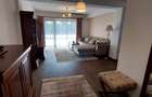 Apartament cu 3 camere decomandat în Sub Arini - 2