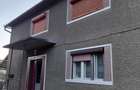 Vand casa de locuit in com .Bratca, zona centrala, langa gara, 7 ari teren ,casa cu etaj cu toate utilitatile necesare, - 6