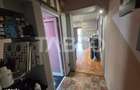 Apartament 2 camere semidecomandate la parter de vanzare Titu Pertia
