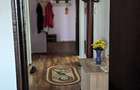 Inchiriez apart. 2 camere dec.