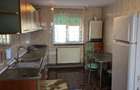 Apartament cu 3 camere decomandat în Dâmbovița - 2