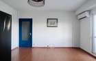 Proprietar, vând apartament cu 3 camere, luminos - 12