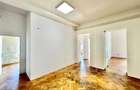 Spatiu de inchiriat in zona centrala - Complet renovat - 3