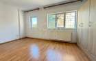 Apartament 3 camere, 2 baie, Str. Stefan Cel Mare