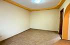 Vanzare apartament 3 camere, in Galati, Micro 13B, centrala, liber - 2