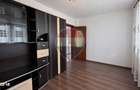 Apartament cu 3 camere de vanzare