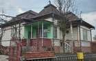 Vand casa cu anexe si gradina in suprafata de 66 de ari - 1